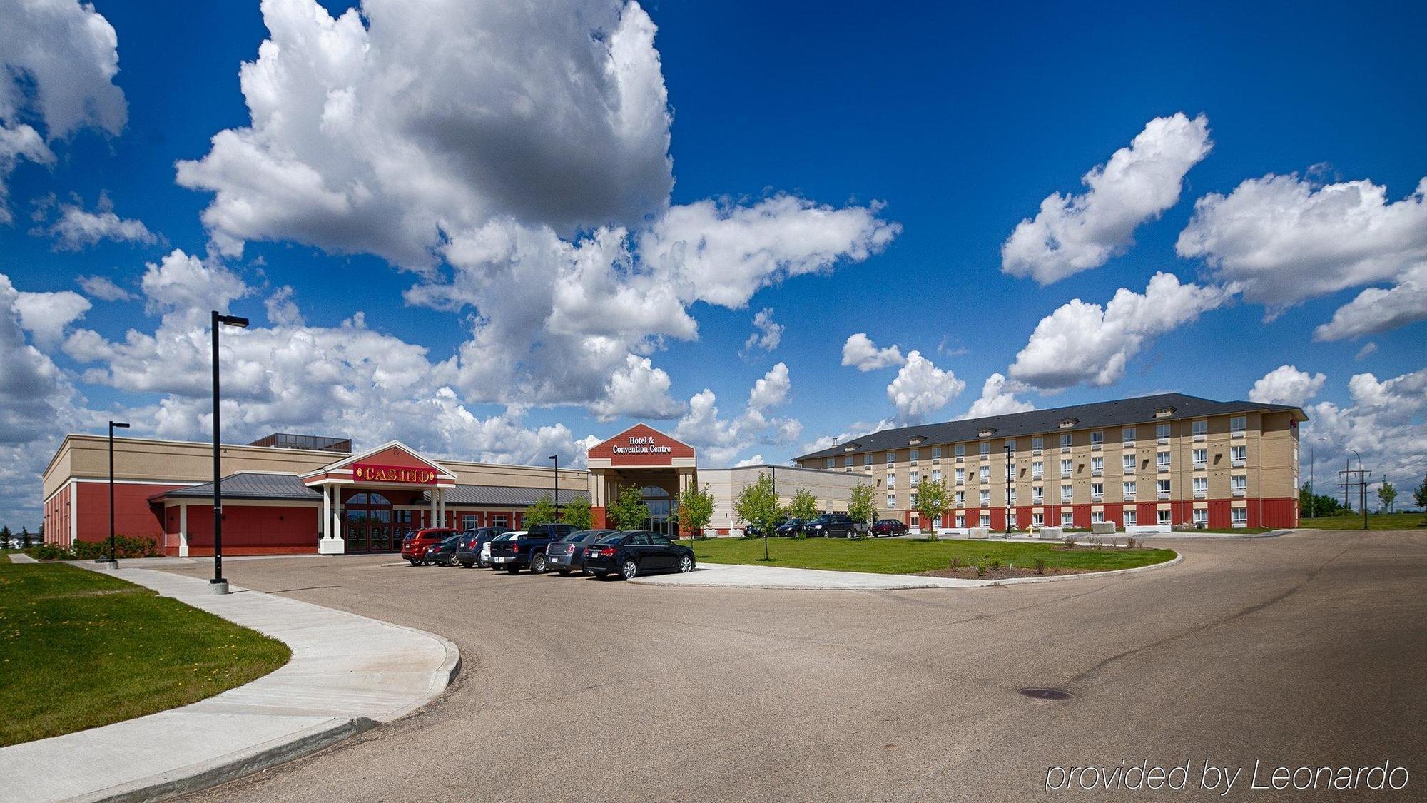 Casino 3* Camrose