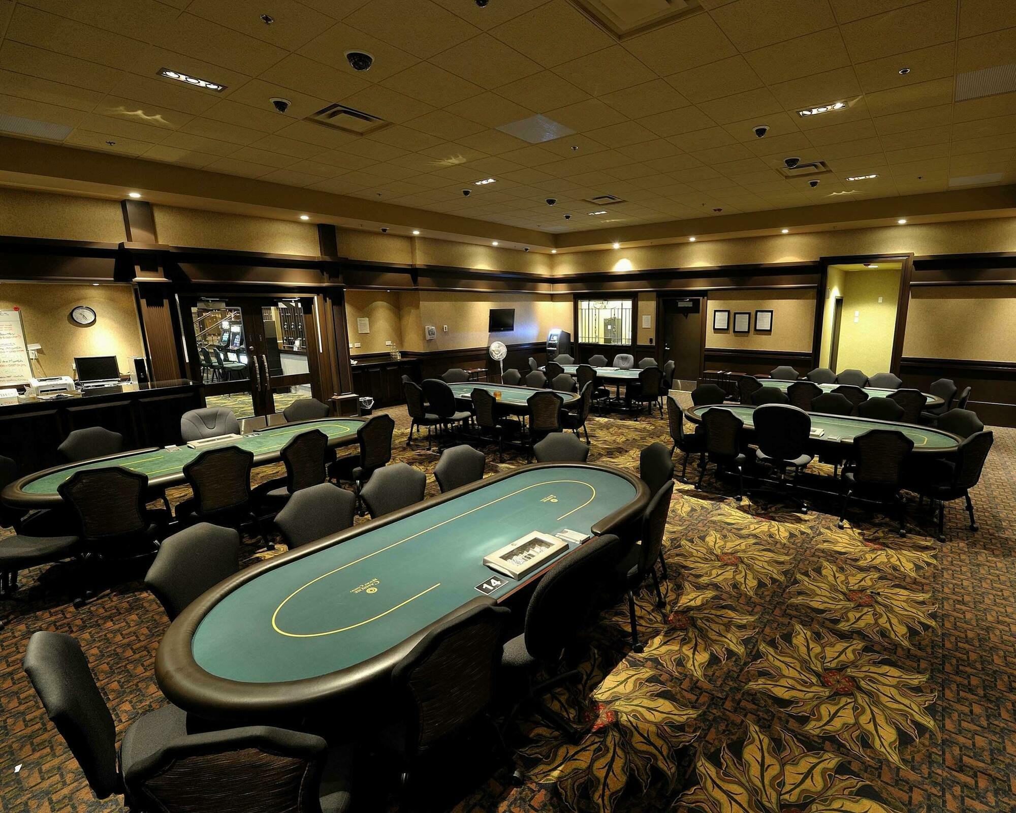 Casino Resort 3*