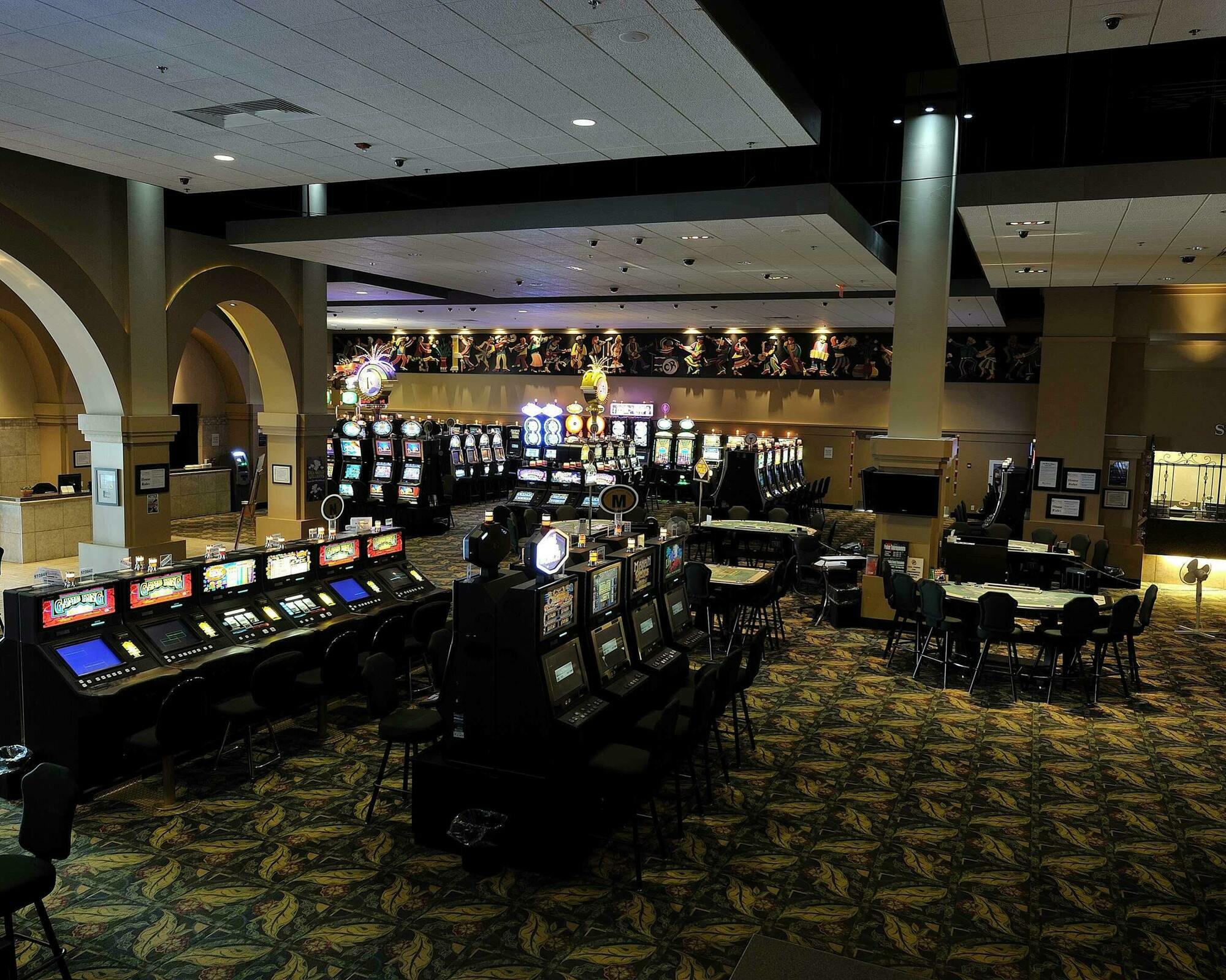 Casino Resort Camrose